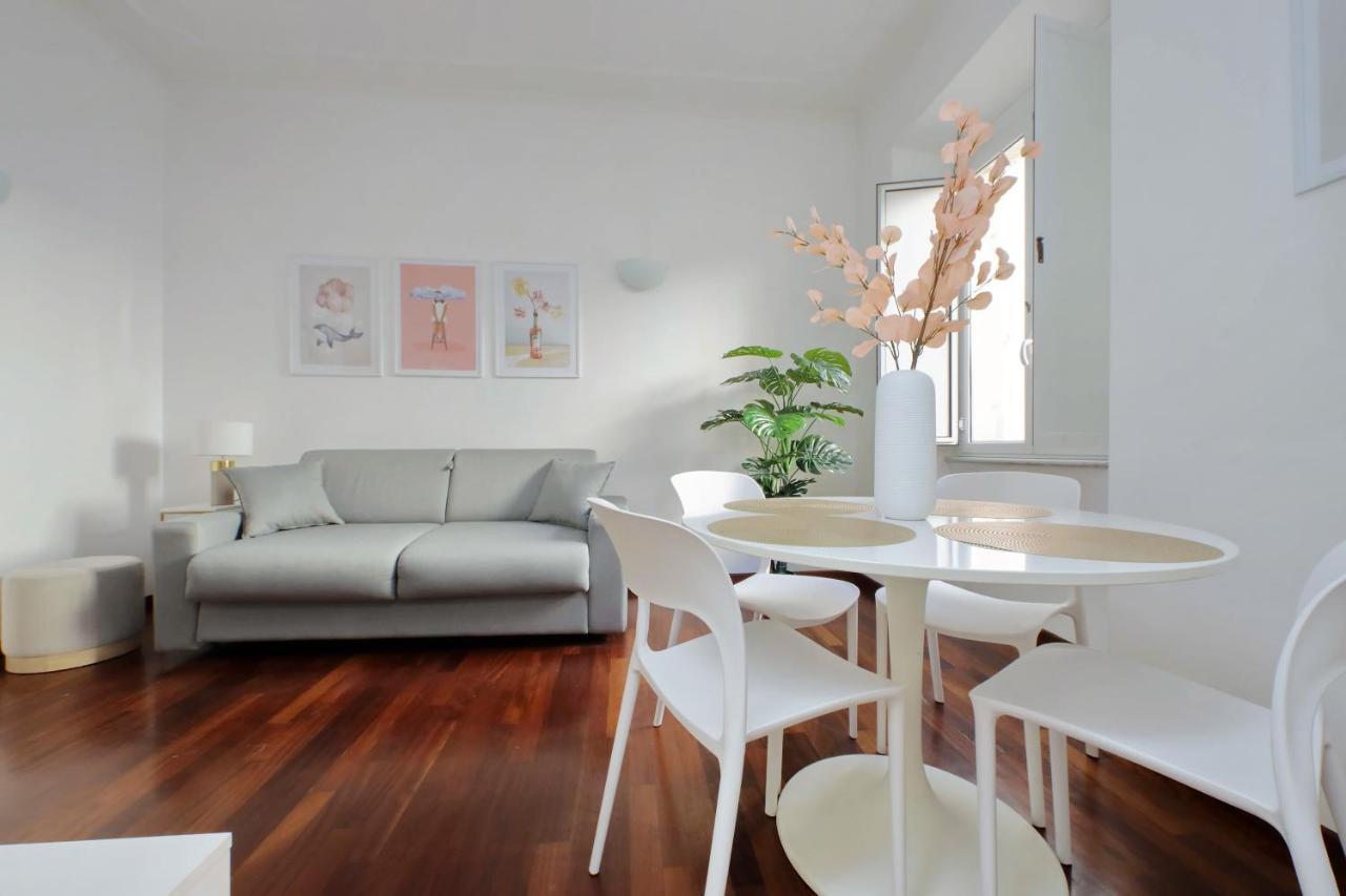 Domus Lou Elegante Appartamento In Trastevere Roma Exterior foto