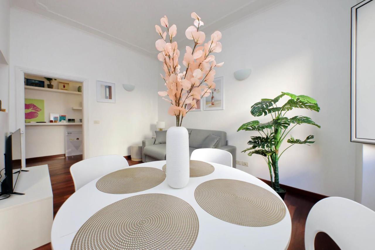 Domus Lou Elegante Appartamento In Trastevere Roma Exterior foto